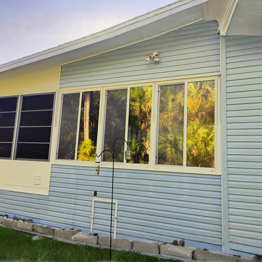 Window Heat Blocking Film - Easy 30 Minute Installation, No Tools
