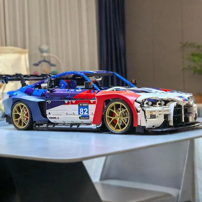 BMW M4 GT4 (4556 peças)